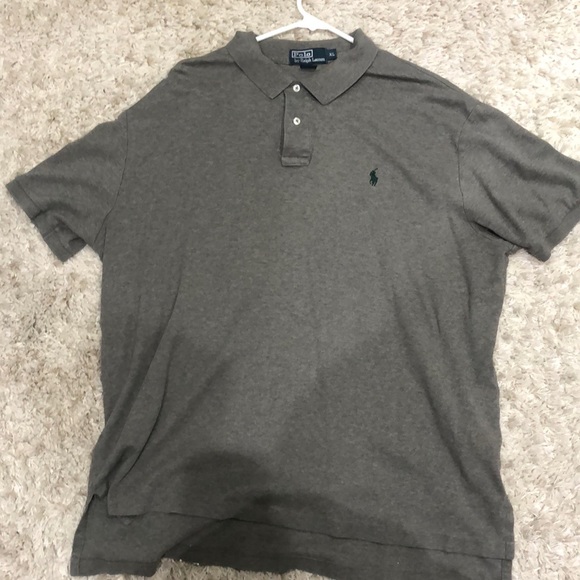 Polo by Ralph Lauren. Gray with green horse - Picture 1 of 3